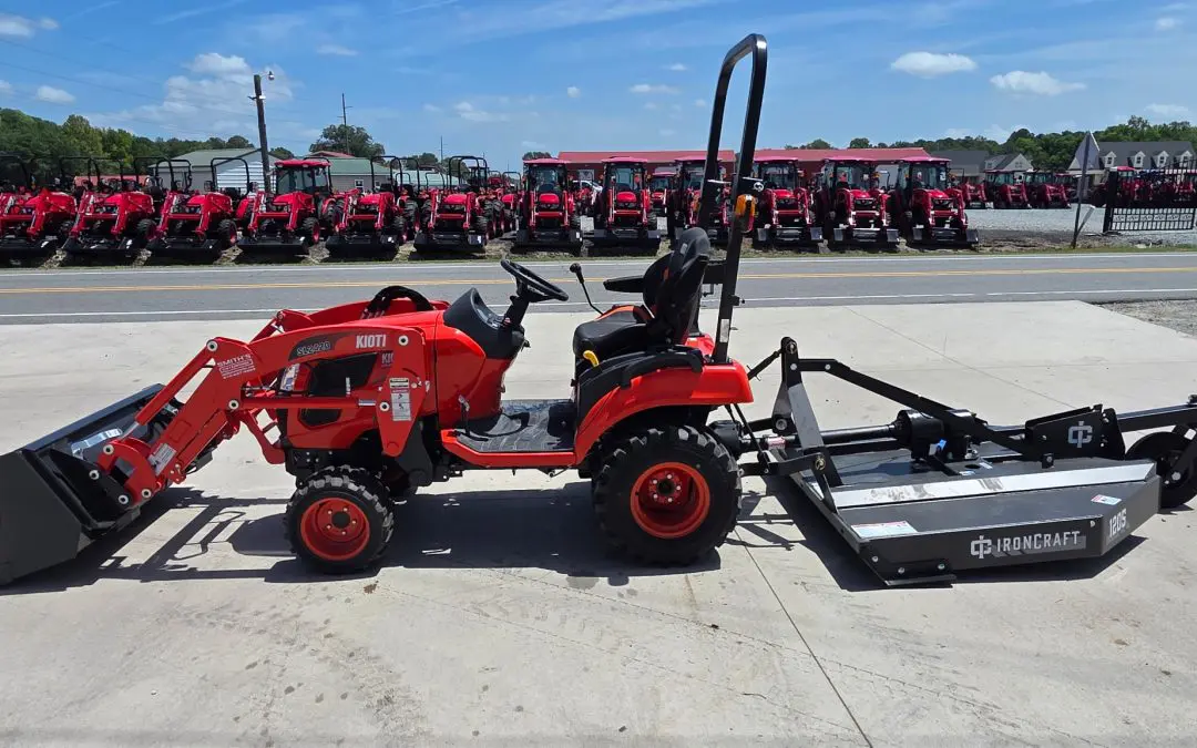 Kioti CS2520H Sub-Compact Tractor