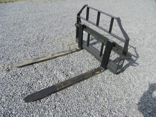 Ironcraft Standard Duty Pallet Forks & Frame, 48"